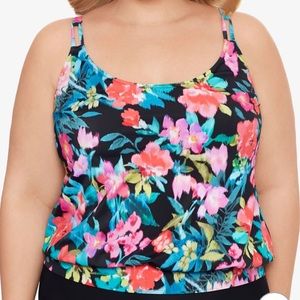 Swim Solutions Plus Size Printed Banded Hem Scoop Neck Tankini Top Size 22W